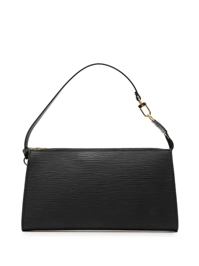 Pre-owned Louis Vuitton 2002 Epi Pochette Accessoires Shoulder Bag In Black