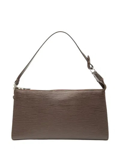 Pre-owned Louis Vuitton 2002 Epi Pochette Accessoires Shoulder Bag In Brown