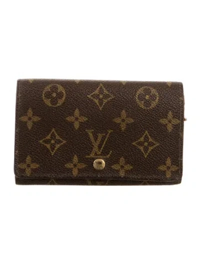 Pre-owned Louis Vuitton 2002 Lv Monogram Wallet In Brown