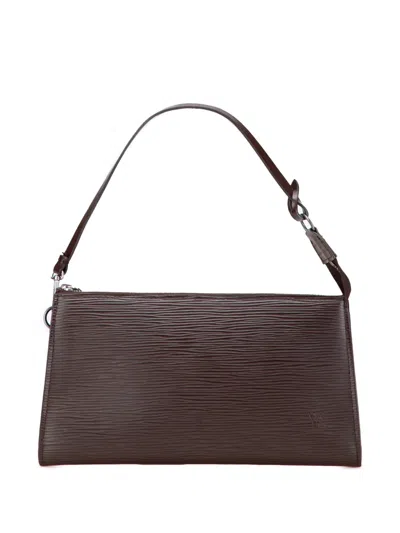 Pre-owned Louis Vuitton 2003 Epi Pochette Accessoires Shoulder Bag In Brown