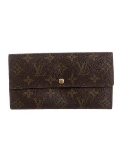 Pre-owned Louis Vuitton 2004 Lv Monogram International Wallet In Brown