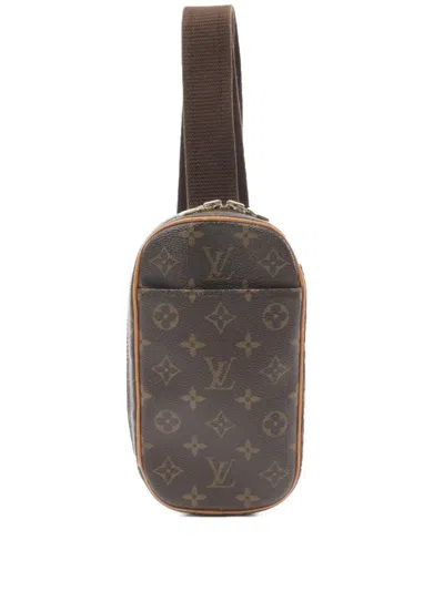 Pre-owned Louis Vuitton 2004 Pochette Gange Shoulder Bag In Brown