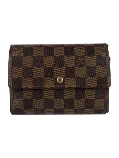 Pre-owned Louis Vuitton 2005 Damier Ebene Pattern Porte-trésor Étui Papier Wallet In Brown