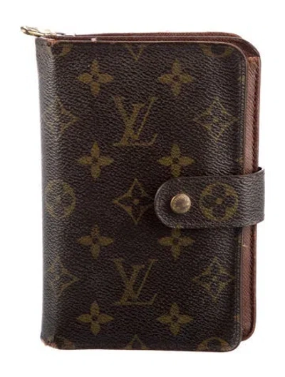 Pre-owned Louis Vuitton 2005 Lv Monogram Porte-papier Zippé Wallet In Brown