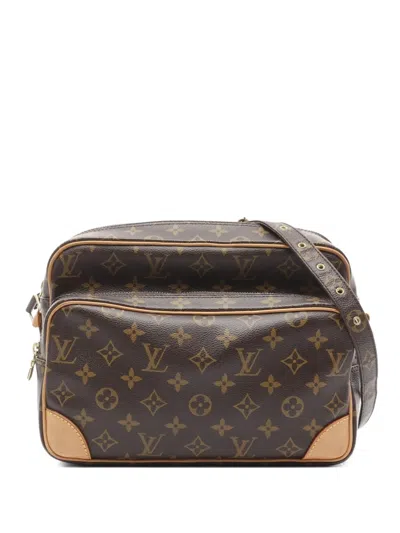 Pre-owned Louis Vuitton 2005 Nil Monogram Shoulder Bag In Brown