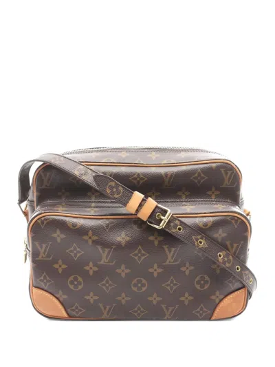 Pre-owned Louis Vuitton 2005 Nile Cross Body Bag In Brown