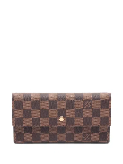 Pre-owned Louis Vuitton 2005 Portefeuil International Damier Wallet In Brown
