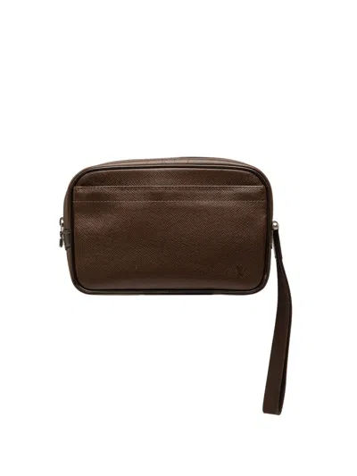 Pre-owned Louis Vuitton 2005 Taiga Pochette Kaluga Clutch Bag In Brown