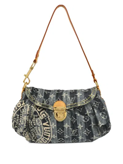 Pre-owned Louis Vuitton 2006 モノグラム デニム ミニ プリーティ レイ ハンドバッグ In Blue
