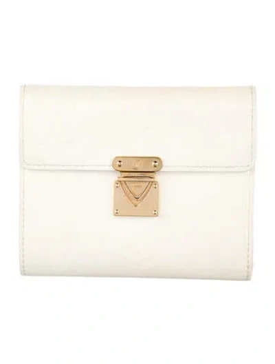 Pre-owned Louis Vuitton 2006 Monogram Vernis Koala Wallet In Neutral