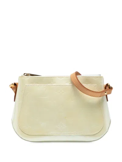 Pre-owned Louis Vuitton 2006 Monogram Vernis Minna Street Crossbody Bag In White