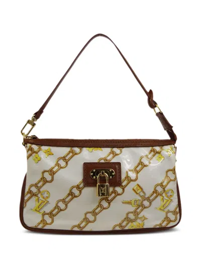 Pre-owned Louis Vuitton 2006 Pochette Accessoires Clutch Bag In White