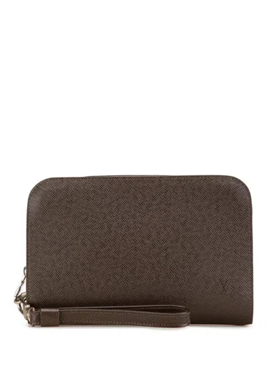 Pre-owned Louis Vuitton 2006 Taiga Pochette Baikal Clutch Bag In Brown