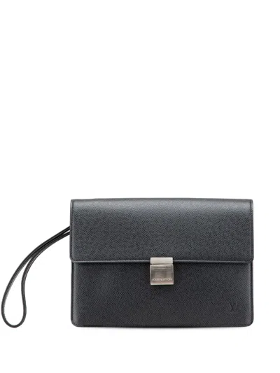 Pre-owned Louis Vuitton 2006 Taiga Selenga Clutch Bag In Black