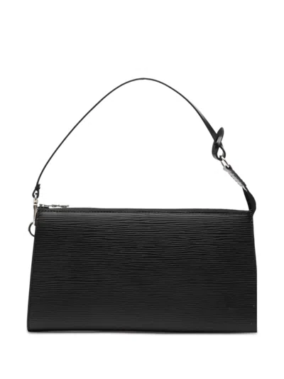 Pre-owned Louis Vuitton 2007 Epi Pochette Accessoires Shoulder Bag In Black