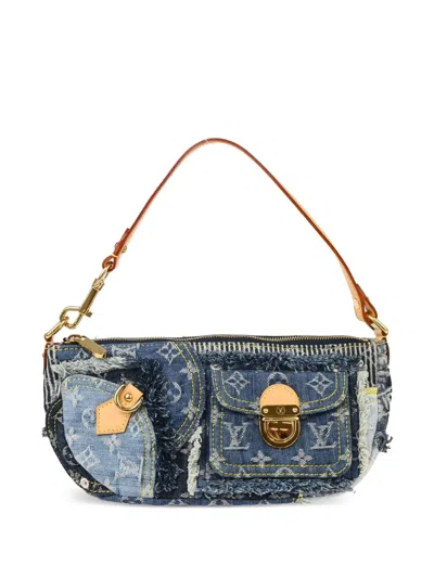 Pre-owned Louis Vuitton 2007 Monogram Denim Patchwork Pouchy Shoulder Bag In 蓝色