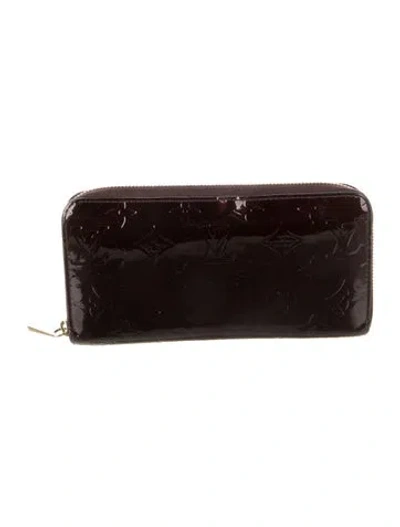 Pre-owned Louis Vuitton 2007 Monogram Vernis Zippy Wallet In Burgundy