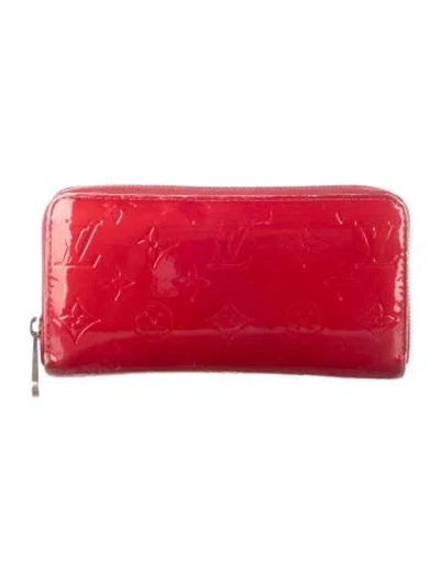 Pre-owned Louis Vuitton 2007 Vernis Patent Leather Zippy Wallet In Red
