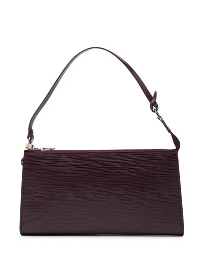 Pre-owned Louis Vuitton 2008 Epi Pochette Accessoires Shoulder Bag In Purple