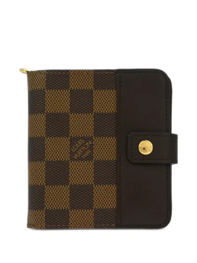 Pre-owned Louis Vuitton 2009 Check Zip Wallet In Brown