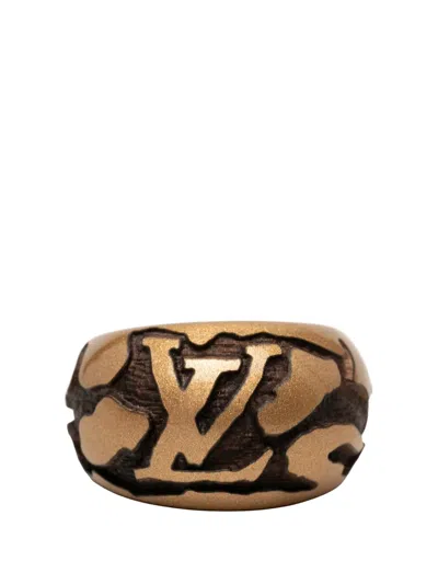 Pre-owned Louis Vuitton 2009 Lacquered Wood Leomonogram Ring S Costume Ring In Gold