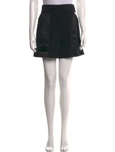 Pre-owned Louis Vuitton 2009 Mini Shorts In Black