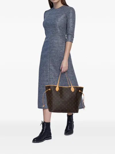 Pre-owned Louis Vuitton 2009 Monogram Canvas Neverfull Tote Bag In Brown