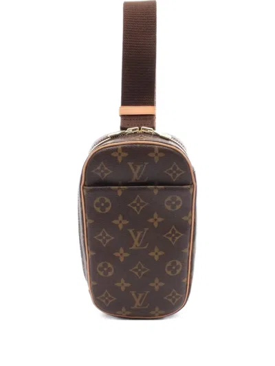 Pre-owned Louis Vuitton 2009 Pochette Ganju Bag In Brown