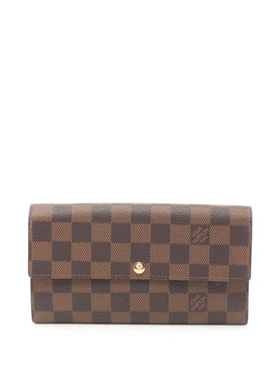 Pre-owned Louis Vuitton 2009 Sara Wallet In Brown