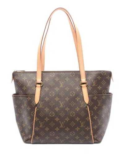 Pre-owned Louis Vuitton 2009 Totally Mm Tote Bag In Brown