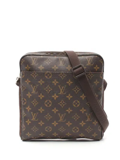 Pre-owned Louis Vuitton 2009 Trotteur Beaubourg Shoulder Bag In Brown