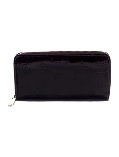 Pre-owned Louis Vuitton 2009 Vernis Patent Leather Zippy Wallet In Burgundy