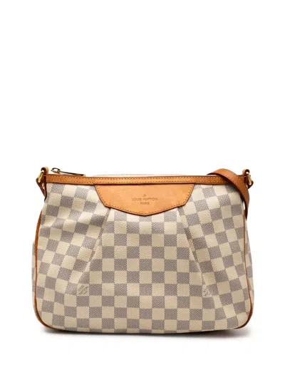 Pre-owned Louis Vuitton 2010 Damier Azur Siracusa Pm Crossbody Bag In White