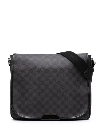 Pre-owned Louis Vuitton 2010 Damier Graphite Daniel Mm Crossbody Bag In Black