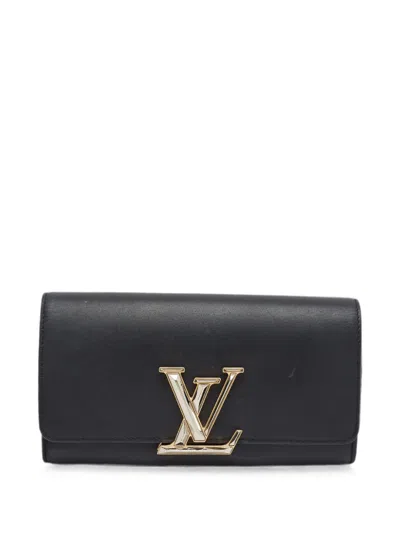 Louis Vuitton 2010 Louise Leather Clutch Bag In Black