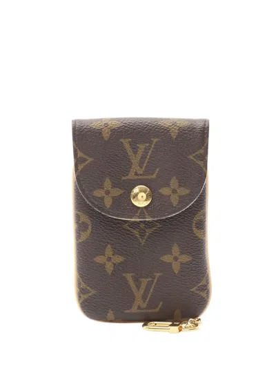 Pre-owned Louis Vuitton 2010 Monogram Etui Mm Phone Case In Brown