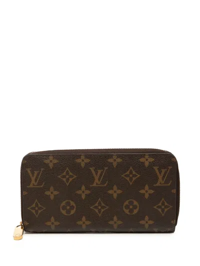 Pre-owned Louis Vuitton 2010 Monogram Zippy Wallet Long Wallets In Brown