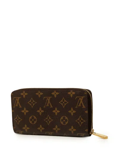 Pre-owned Louis Vuitton 2010 Monogram Zippy Wallet Long Wallets In Brown