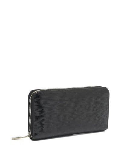 Pre-owned Louis Vuitton 2010 Zippy Leather Wallet In Black