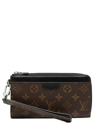 Pre-owned Louis Vuitton 2010-2026 Monogram Dragonne Zippy Wallet Long Wallets In Black
