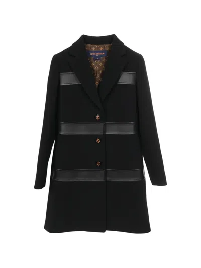 Pre-owned Louis Vuitton 2010s Chester Buttoned Coat In Black