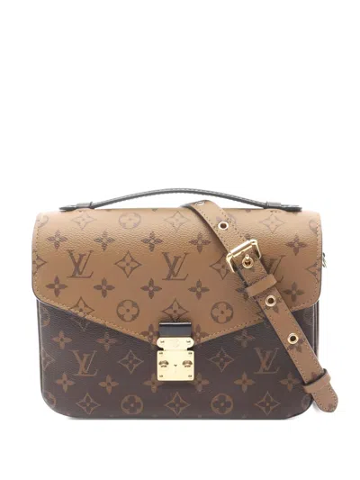 Pre-owned Louis Vuitton 2010s Mm Pochette Métis Tote Bag In Brown