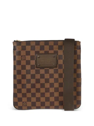 Pre-owned Louis Vuitton 2011 Brooklyn Pochette Shoulder Bag In Brown