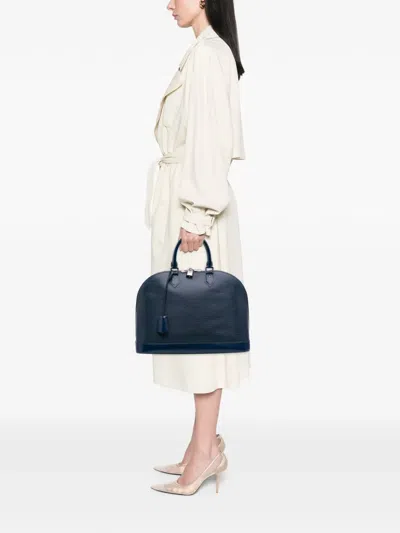 Pre-owned Louis Vuitton 2011 Epi Alma Gm Handbag In Blue