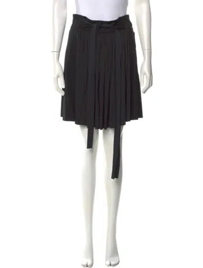 Pre-owned Louis Vuitton 2011 Knee-length Skirt In Black