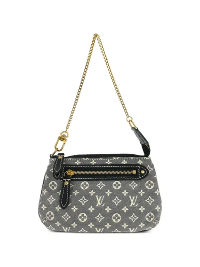 Pre-owned Louis Vuitton 2011 Mini Pochette Accessoires Clutch Bag In Gray