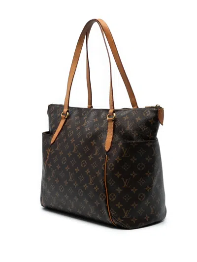 Pre-owned Louis Vuitton 2011 Monogram Totally Mm Tote Bag In Brown