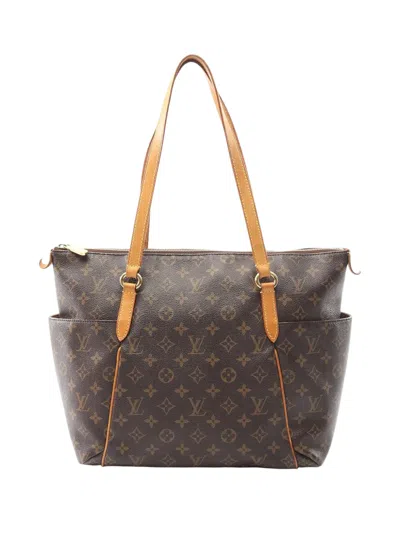 Pre-owned Louis Vuitton 2011 Monogram Totally Mm Tote Bag In Brown