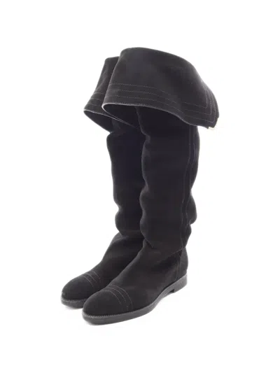 Pre-owned Louis Vuitton 2011 Suede Knee-high Boots In Black