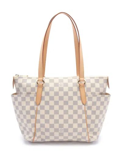 Pre-owned Louis Vuitton 2011 Totally Pm Tote Bag In White